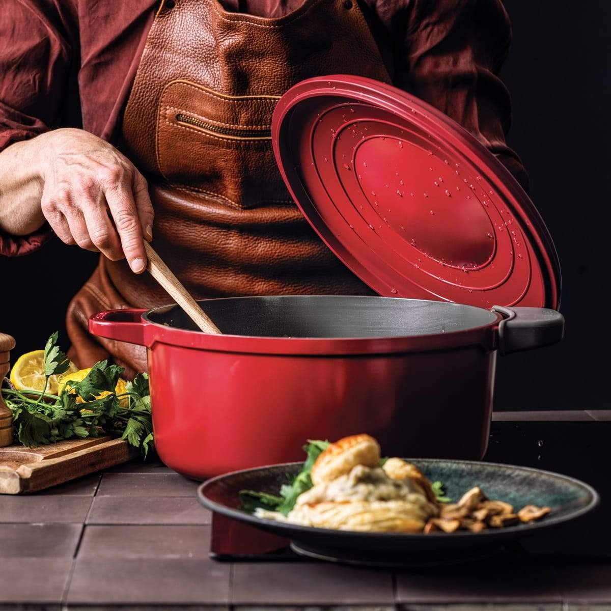 Greenpan Featherweights 24cm Casserole with Lid- Scarlet Red
