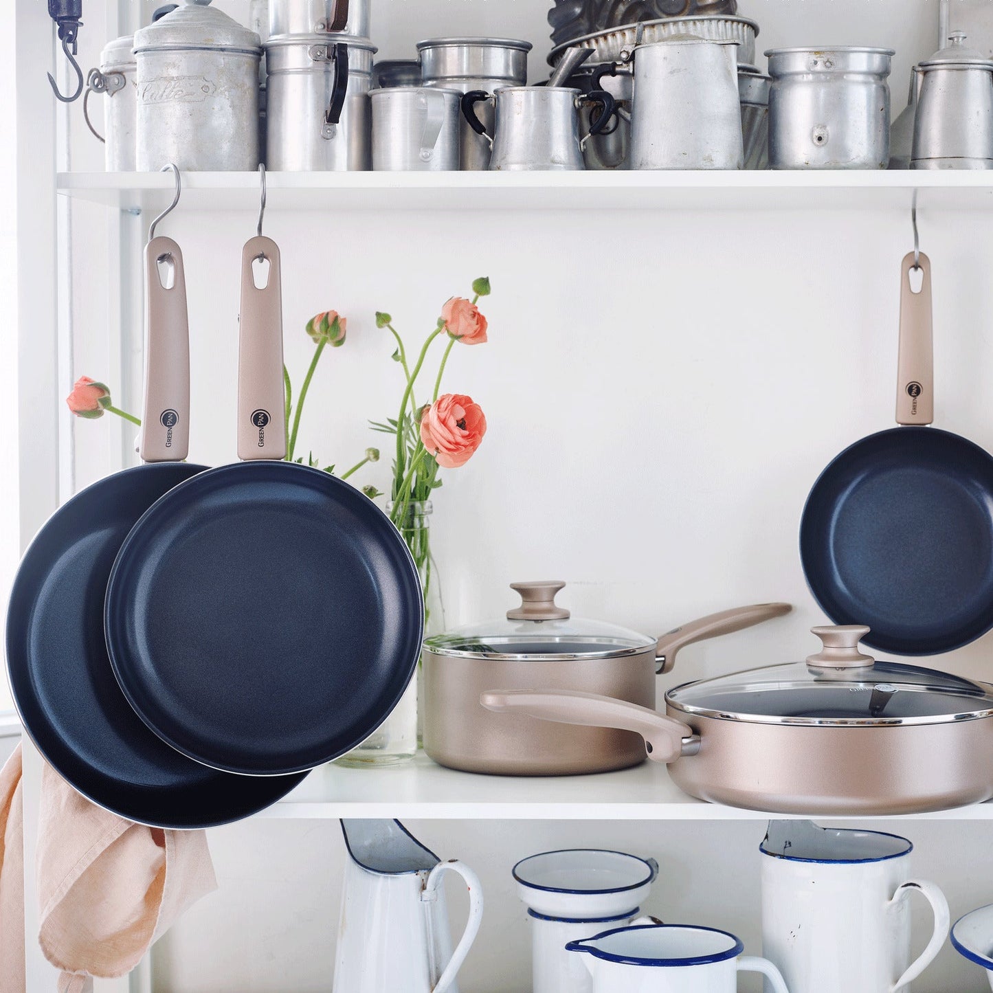 GREENPAN CAMBRIDGE BRONZE 32CM5.7L WOK 3
