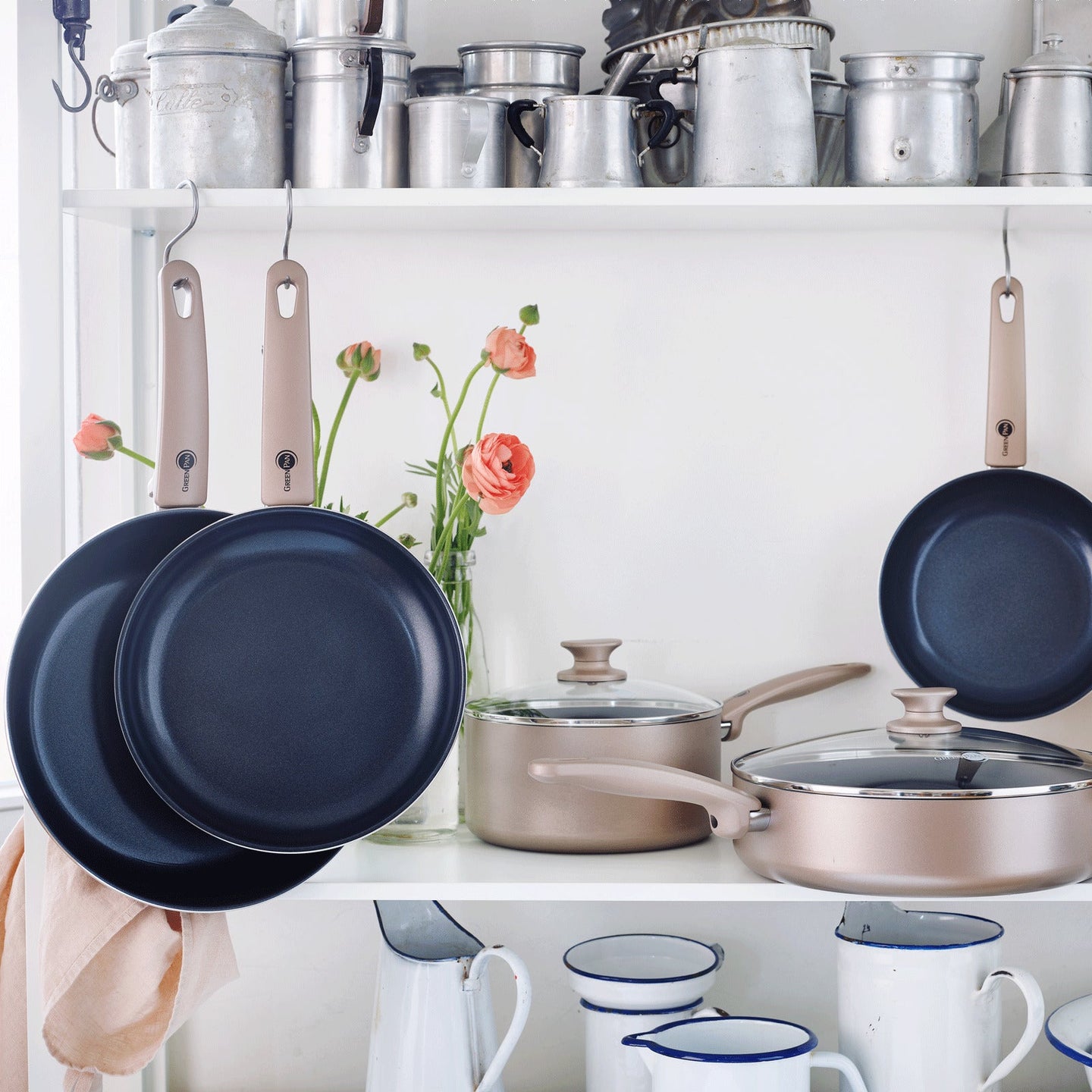 GREENPAN CAMBRIDGE BRONZE 32CM5.7L WOK 3