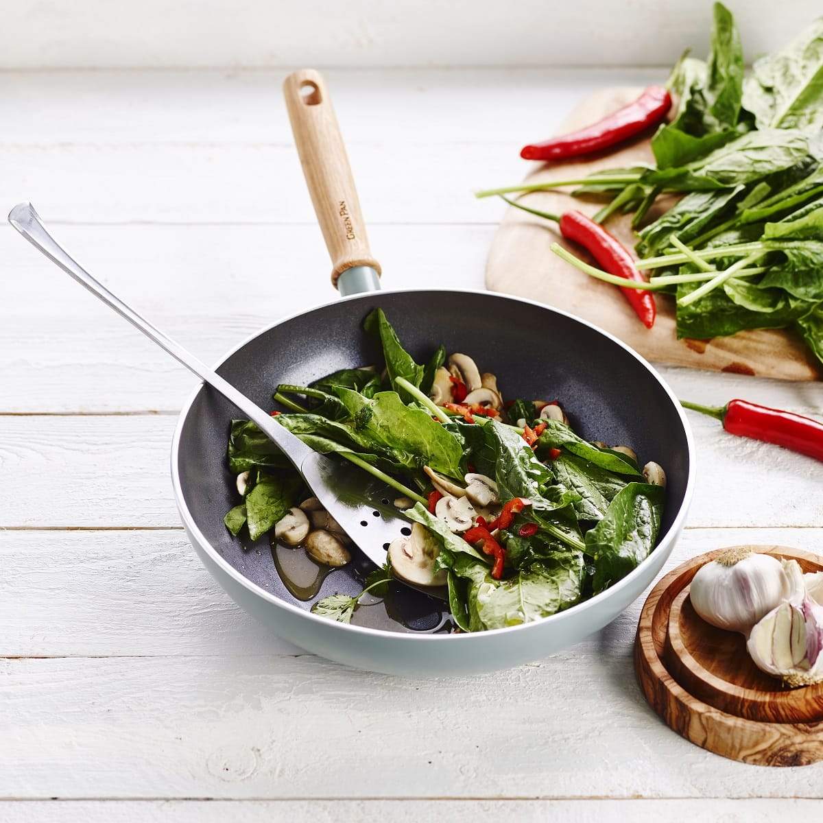 Greenpan Mayflower 28cm Wok with Lid