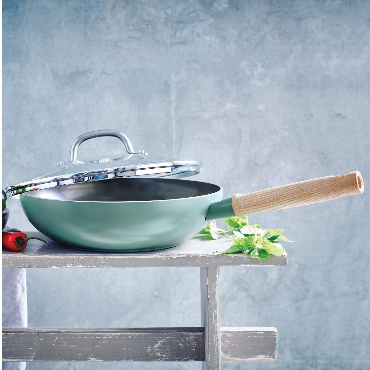 Greenpan Mayflower 28cm Wok with Lid