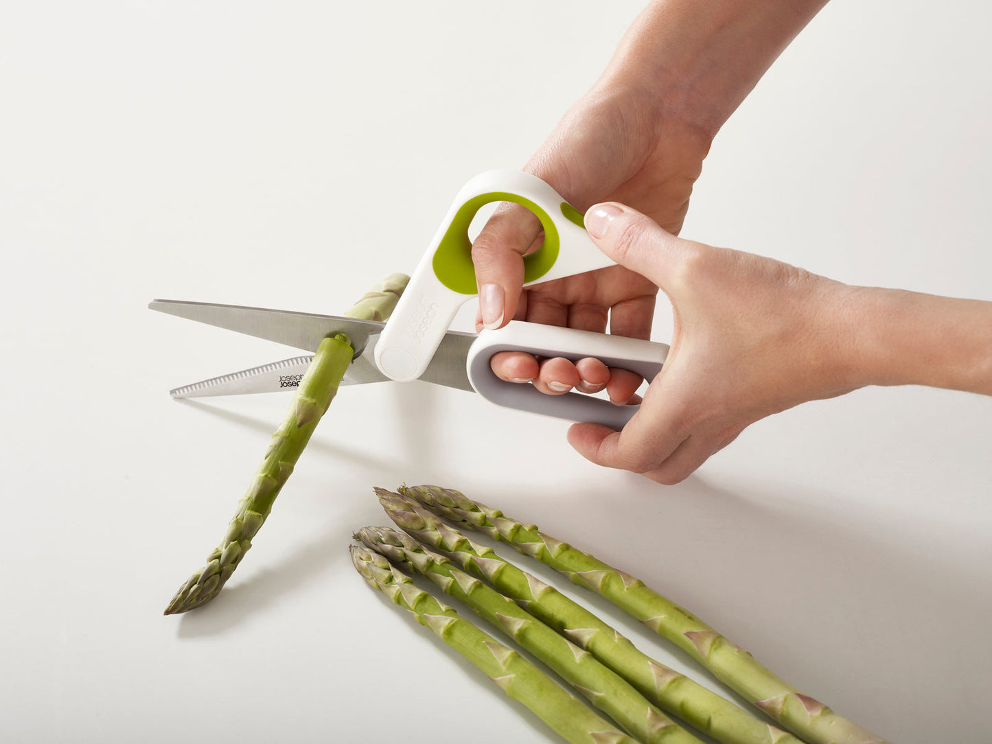 Joseph Joseph PowerGrip™ Green Kitchen Scissors