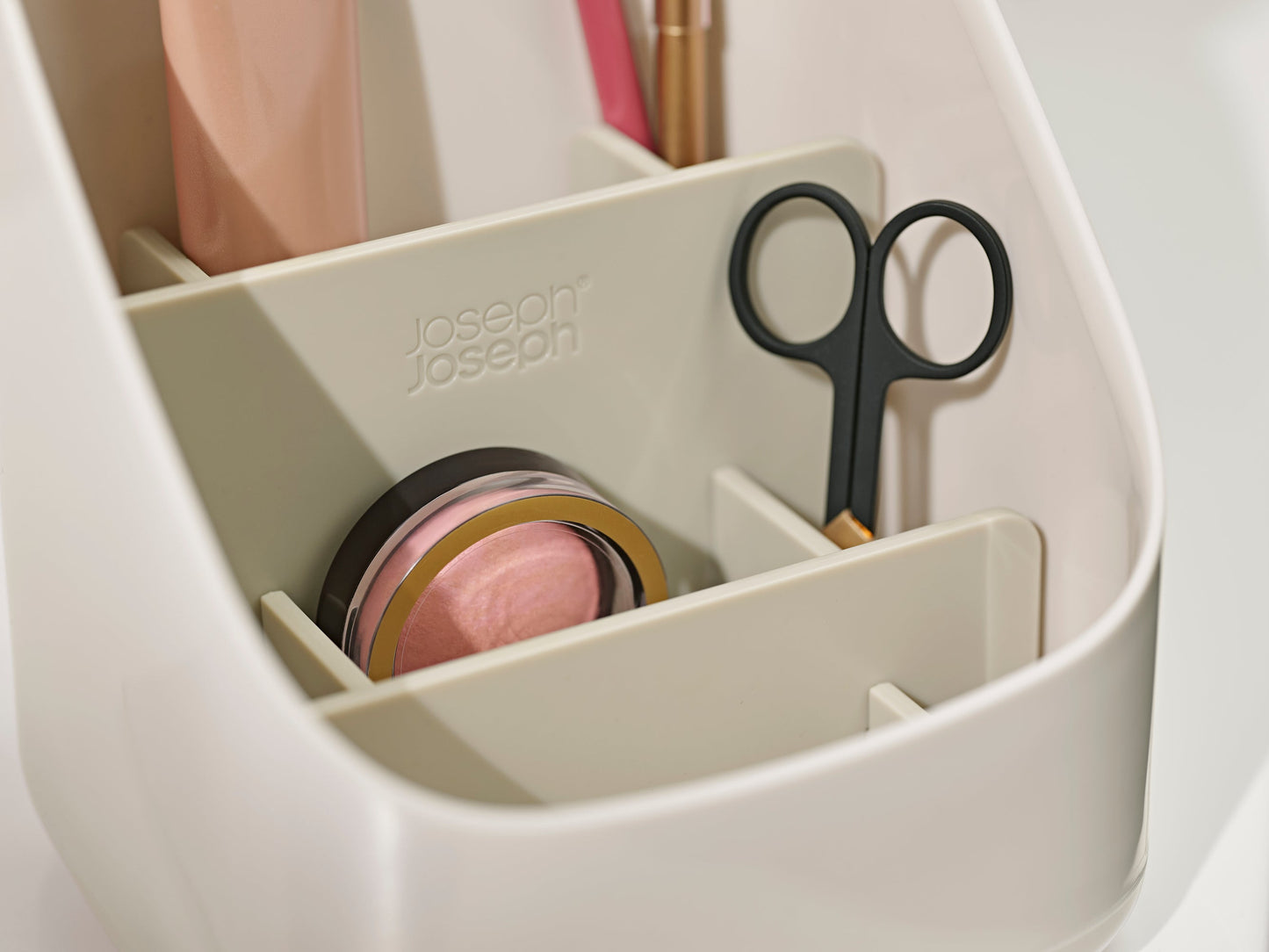 Joseph Joseph VIVA Pedestal Mirror with Storage-Shell